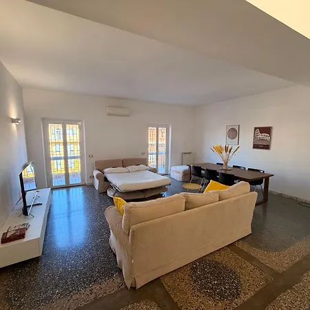 Monti View Apartment-2